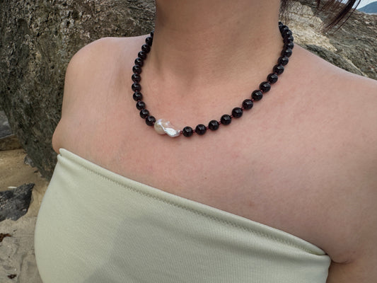 The Grounding Aura Necklace